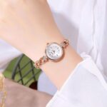 ساعت پینترستی رزگلد